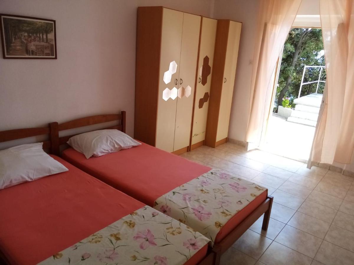 Apartman Laus Zavalatica Zewnętrze zdjęcie